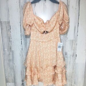 Women's B.Smart Dress, Peach Floral Fit & Flare Ruffle Sweetheart Neckline Sz 1